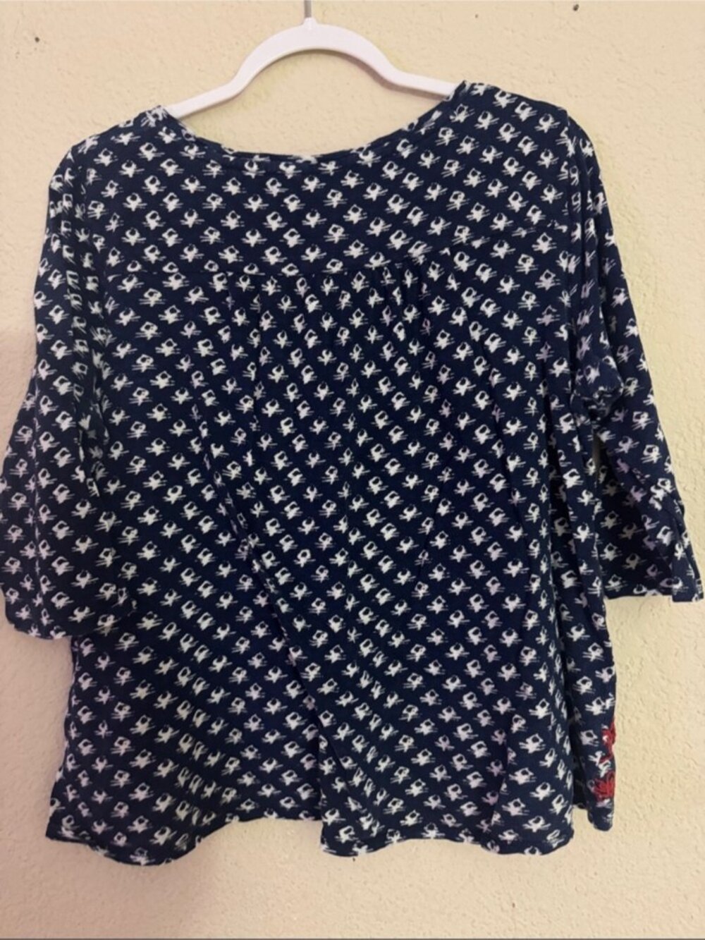 Navy Patterned V-Neck Blouse with Red Embroidered Hem - Picture 2 of 3